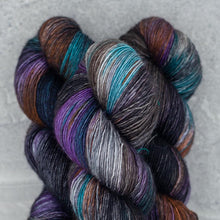 Load image into Gallery viewer, Madelinetosh - Farm Twist
