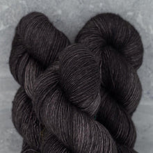 Load image into Gallery viewer, Madelinetosh - Farm Twist
