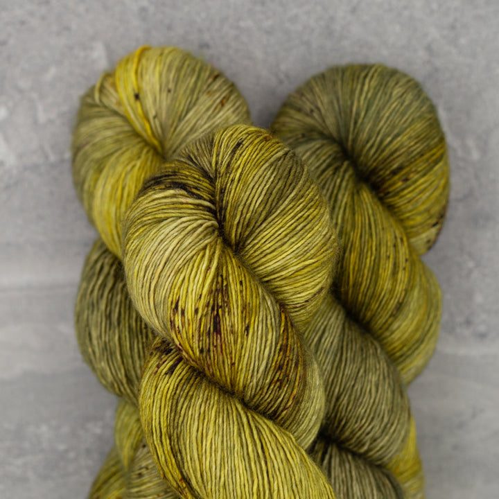 Madelinetosh - Triple Twist