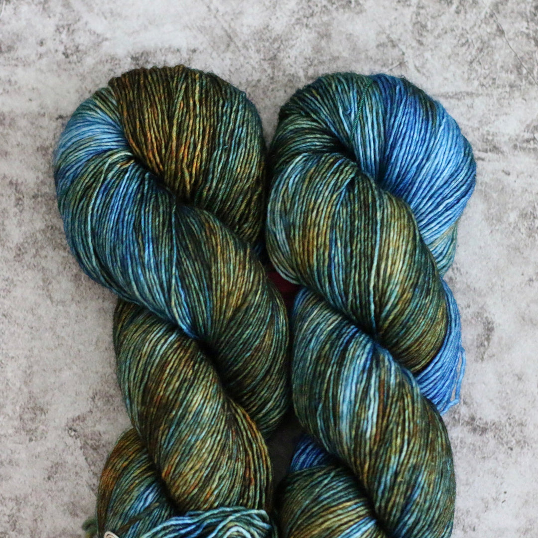 Madelinetosh - Triple Twist