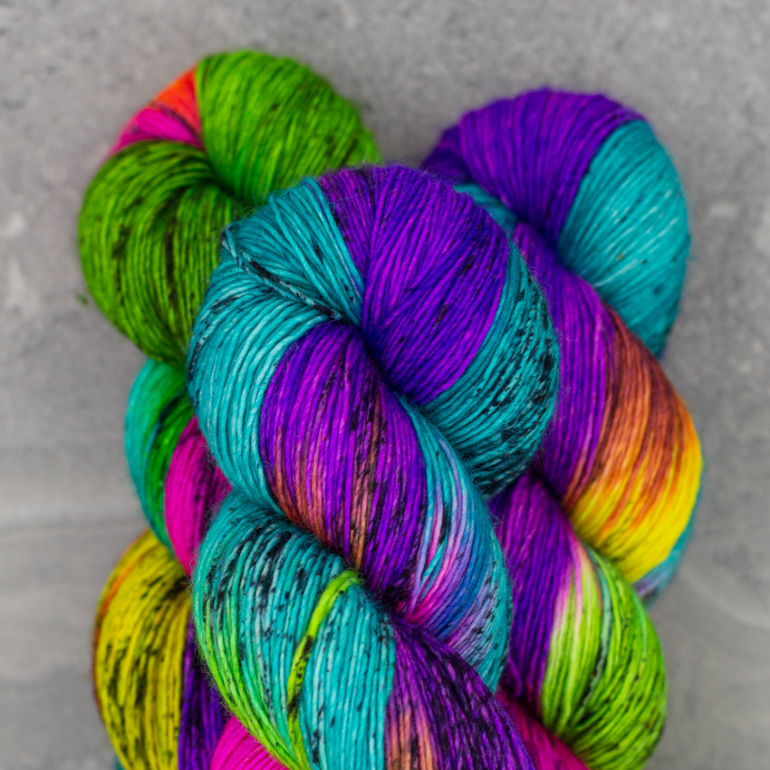 Madelinetosh - Triple Twist