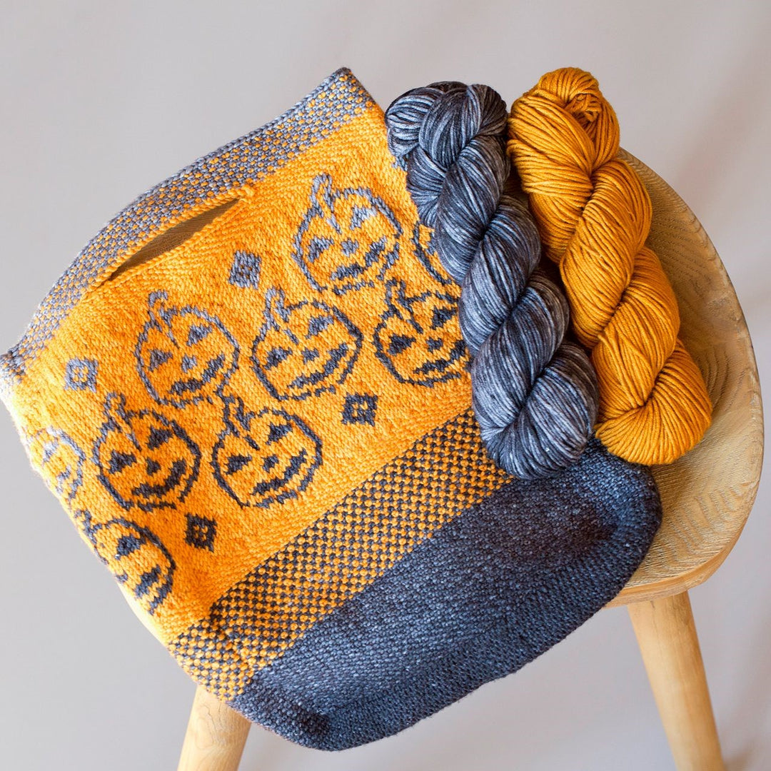 Urth Pumpkin Trick or Treat bag