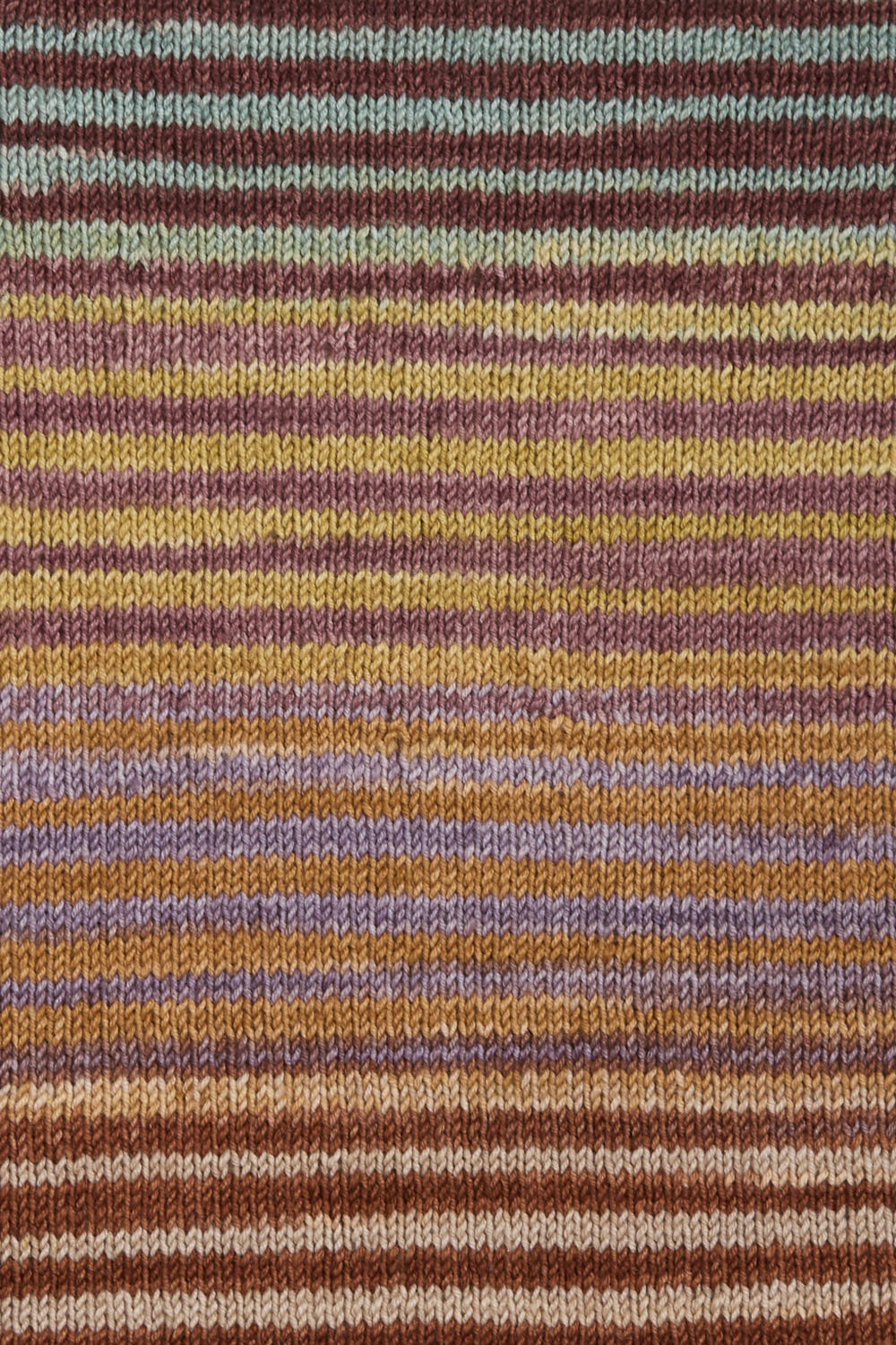 Urth Uneek - Fingering