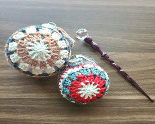 Merry and Bright – Granny Style Holiday Bauble