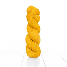 Load image into Gallery viewer, Urth Harvest - Worsted
