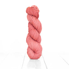 Load image into Gallery viewer, Urth Harvest - Worsted
