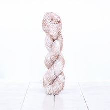 Load image into Gallery viewer, Urth Monokrom 100% Mercerized Cotton
