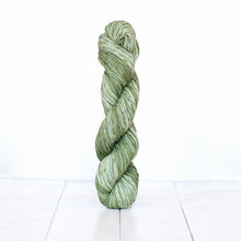 Load image into Gallery viewer, Urth Monokrom 100% Mercerized Cotton

