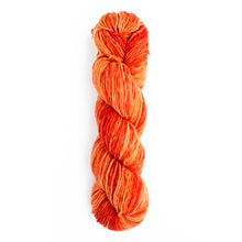 Load image into Gallery viewer, Urth Monokrom - Worsted
