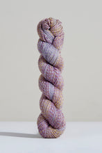 Load image into Gallery viewer, Urth Yarns Spiral Grain
