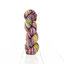 Load image into Gallery viewer, Urth Uneek - Worsted
