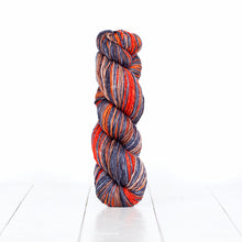 Load image into Gallery viewer, Urth Uneek - Worsted
